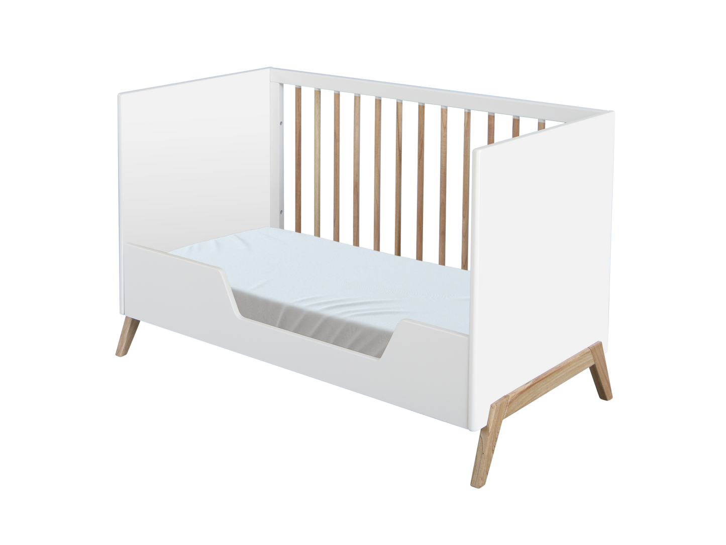Theo Bebe Marélie Evolutive Cot Bed- Snow