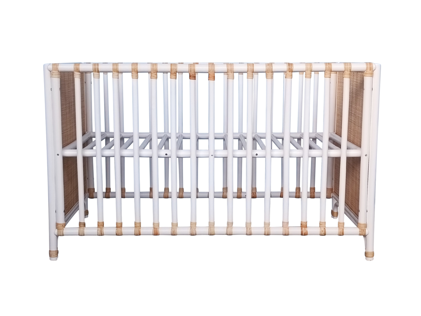 Theo Bebe Nemo Evolutive Rattan Cot- Snow