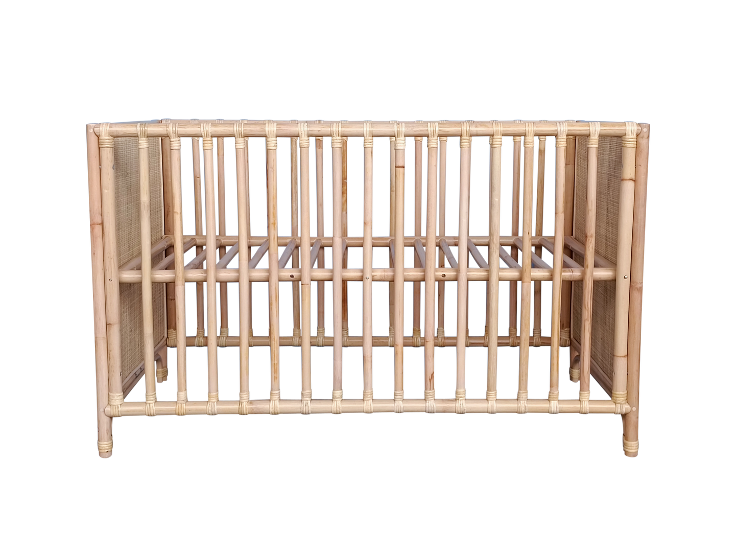 Theo Bebe Nemo Evolutive Rattan Cot- Natural