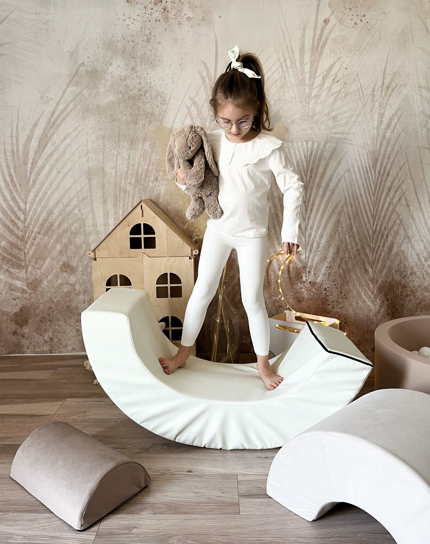 Rainbow Soft Play - Beige