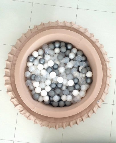 Ball Pit + 200 Balls (colour of your choice)