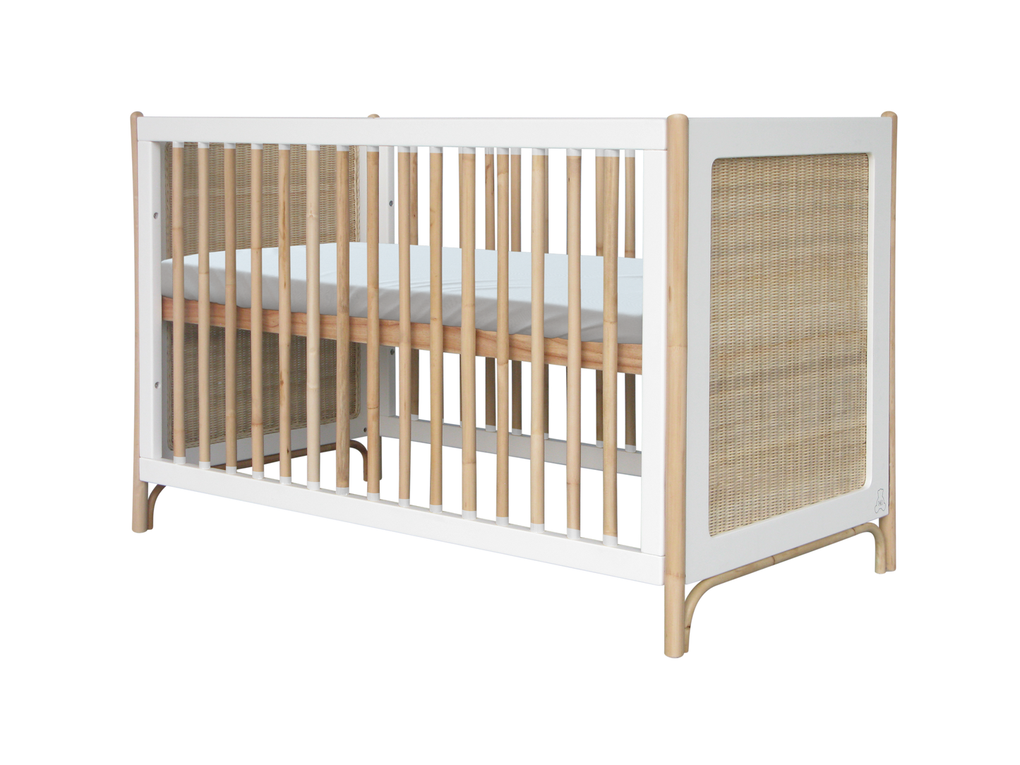 Theo Bebe Oceania Rattan Evolutive Cot Bed- Snow